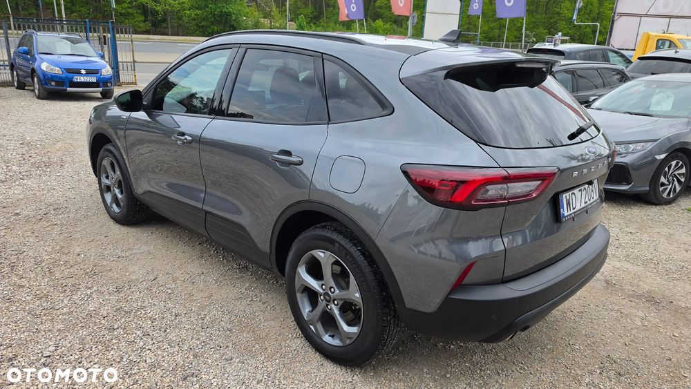 Ford Escape - 33
