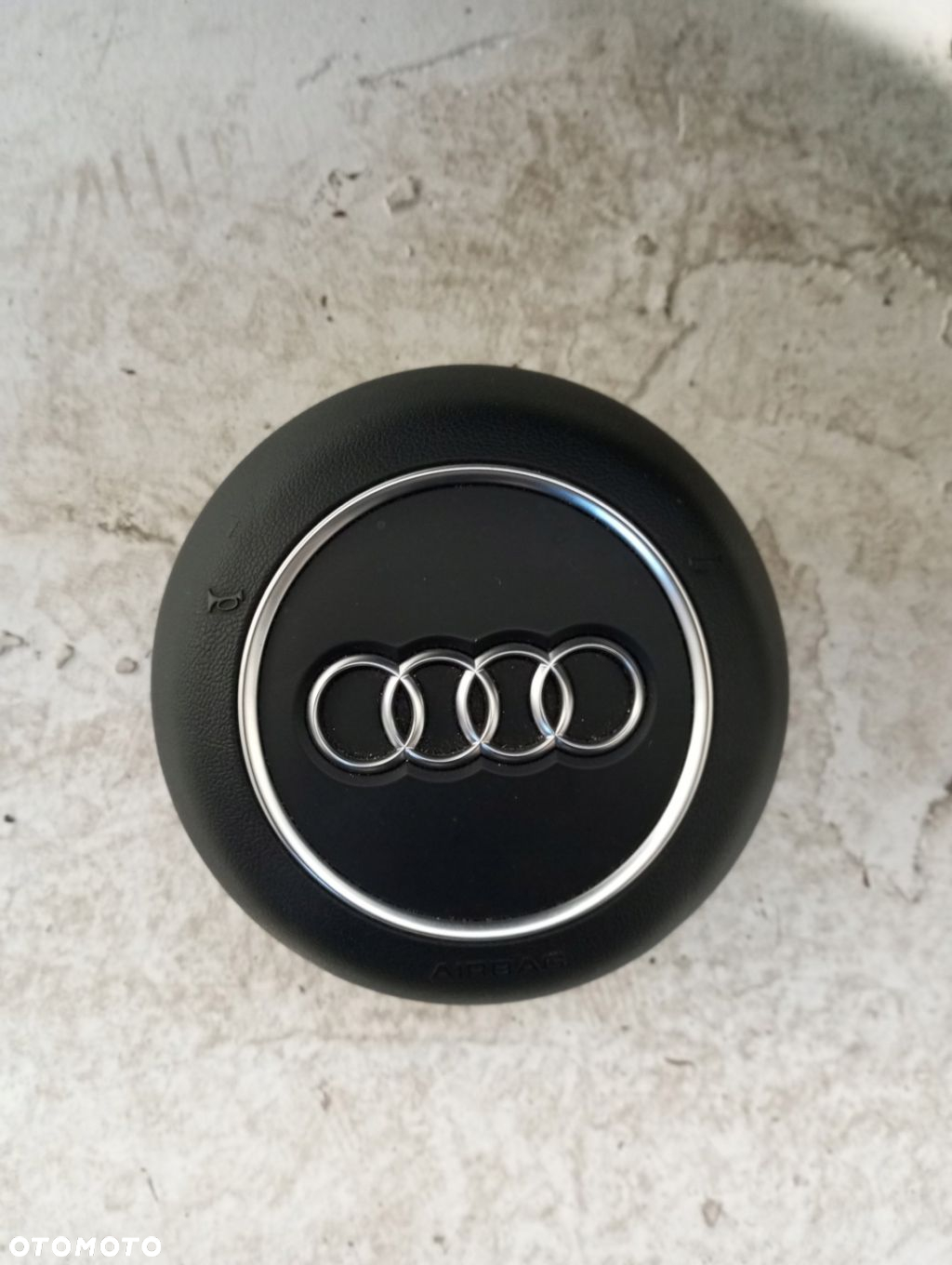 Konsola pulpit deska AUDI Q2 81A - 8