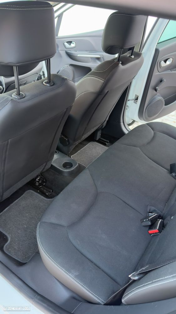 Renault Clio TCe 90 Dynamique - 10