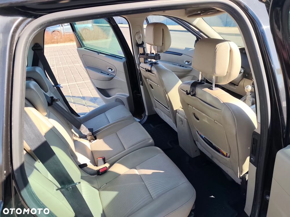 Renault Grand Scenic Gr 1.4 16V TCE Privilege - 17