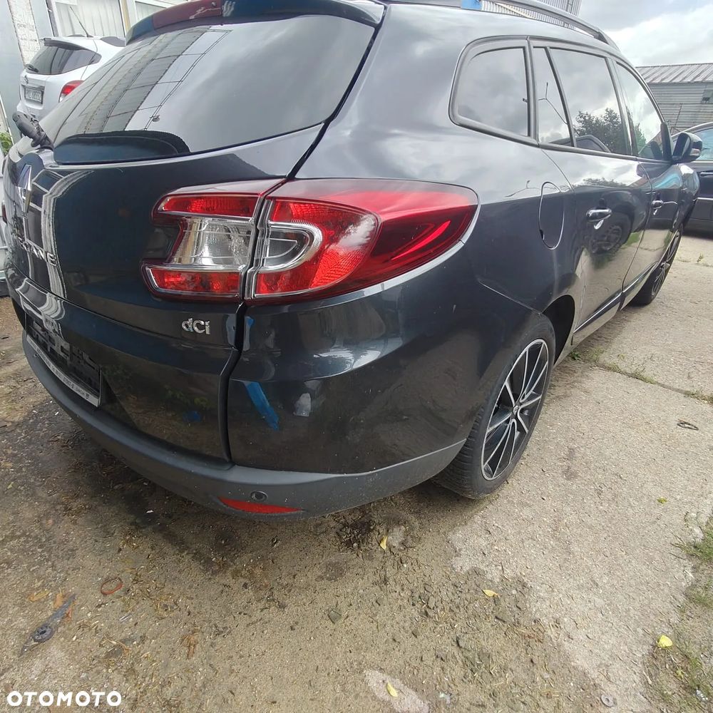 Renault Megane 1.6 dCi Energy Bose Edition - 9