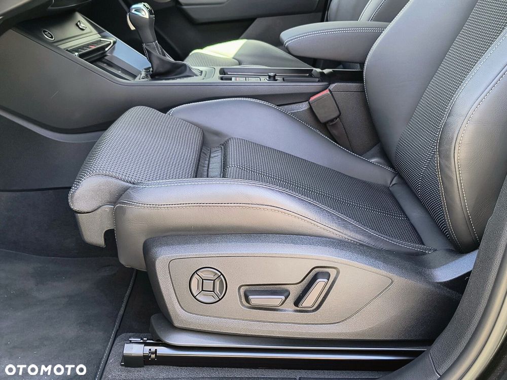 Audi Q3 - 18