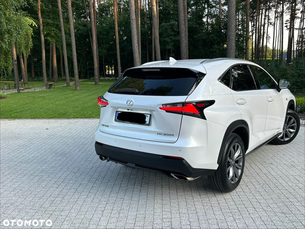 Lexus NX 200t F Sport AWD - 3