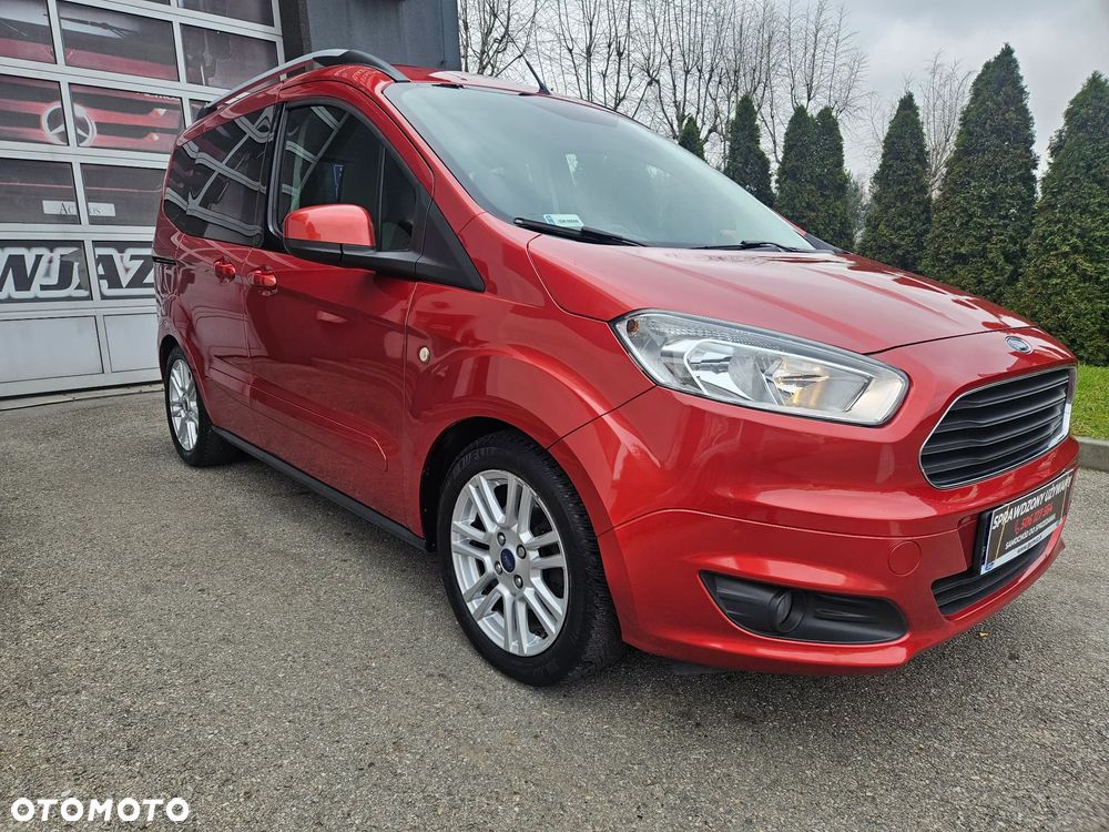 Ford Tourneo Courier 1.0 EcoBoost Titanium - 2