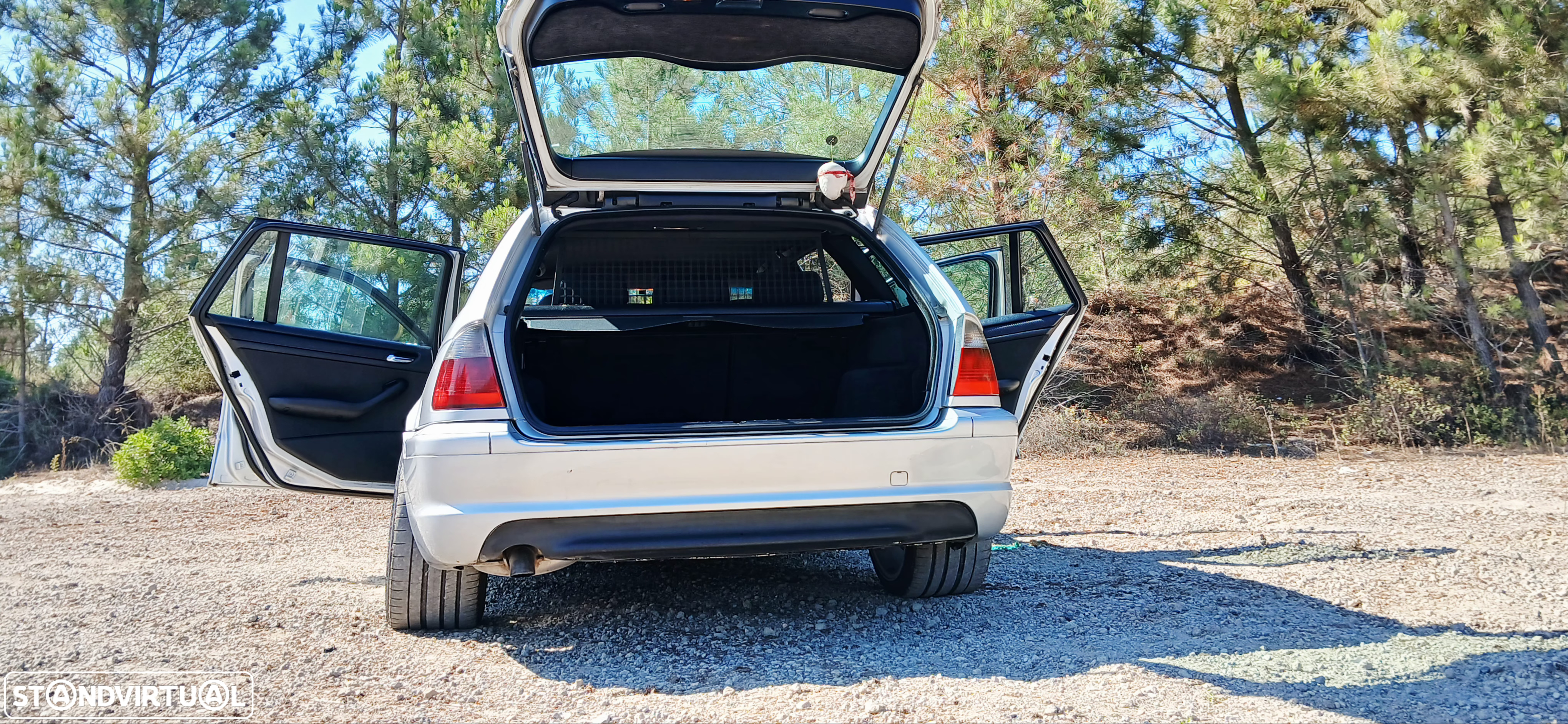 BMW 320 d Touring - 38