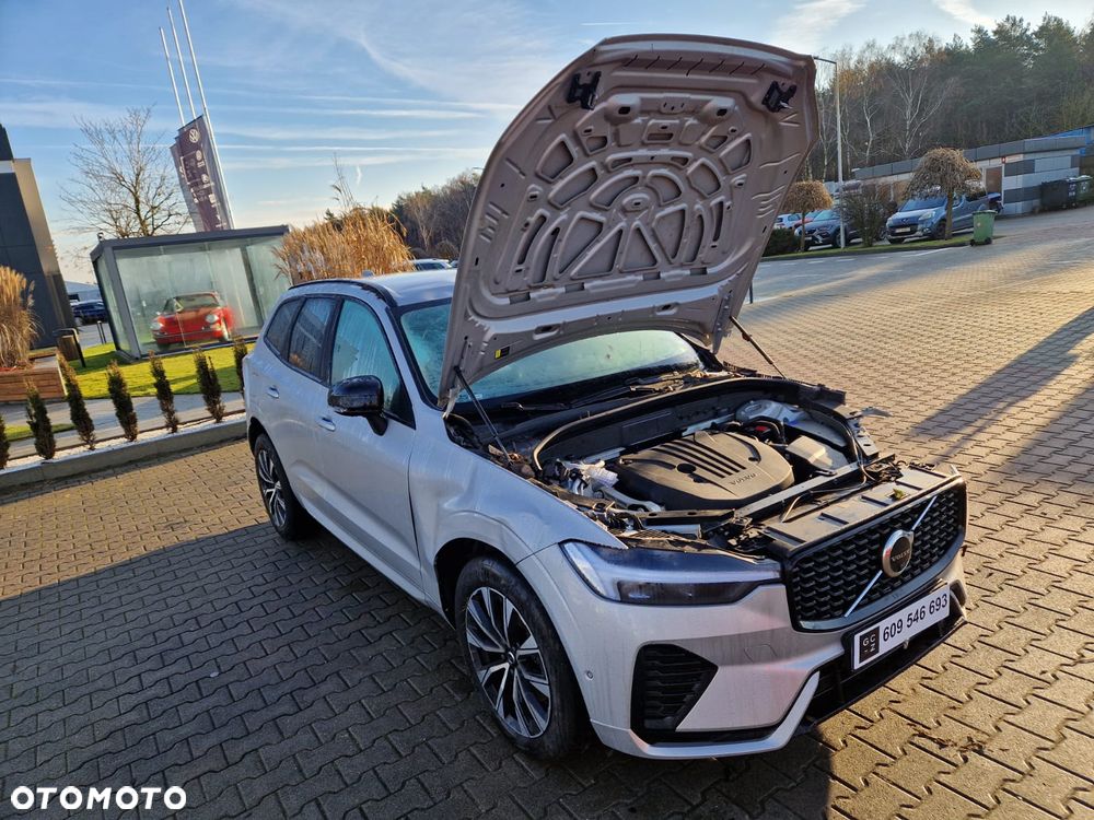 Volvo XC 60 B4 B R-Design - 9