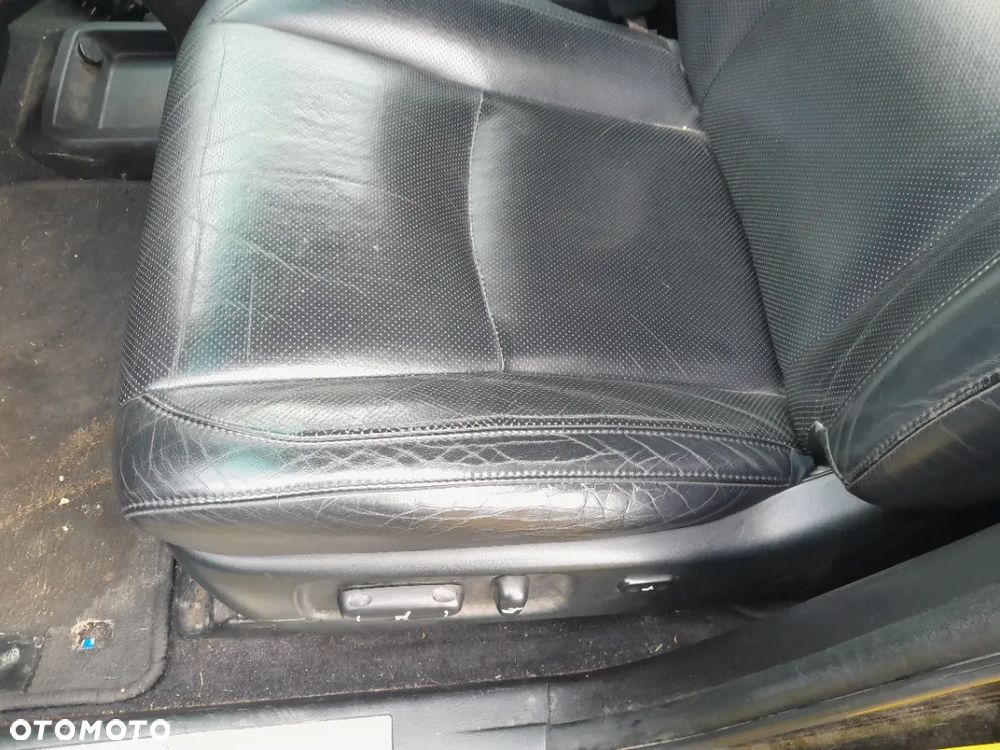 Fotele, wnętrze, skóry czarne Lexus RX 400H, RX300,RX350,RX330, 2004-2009R - 5