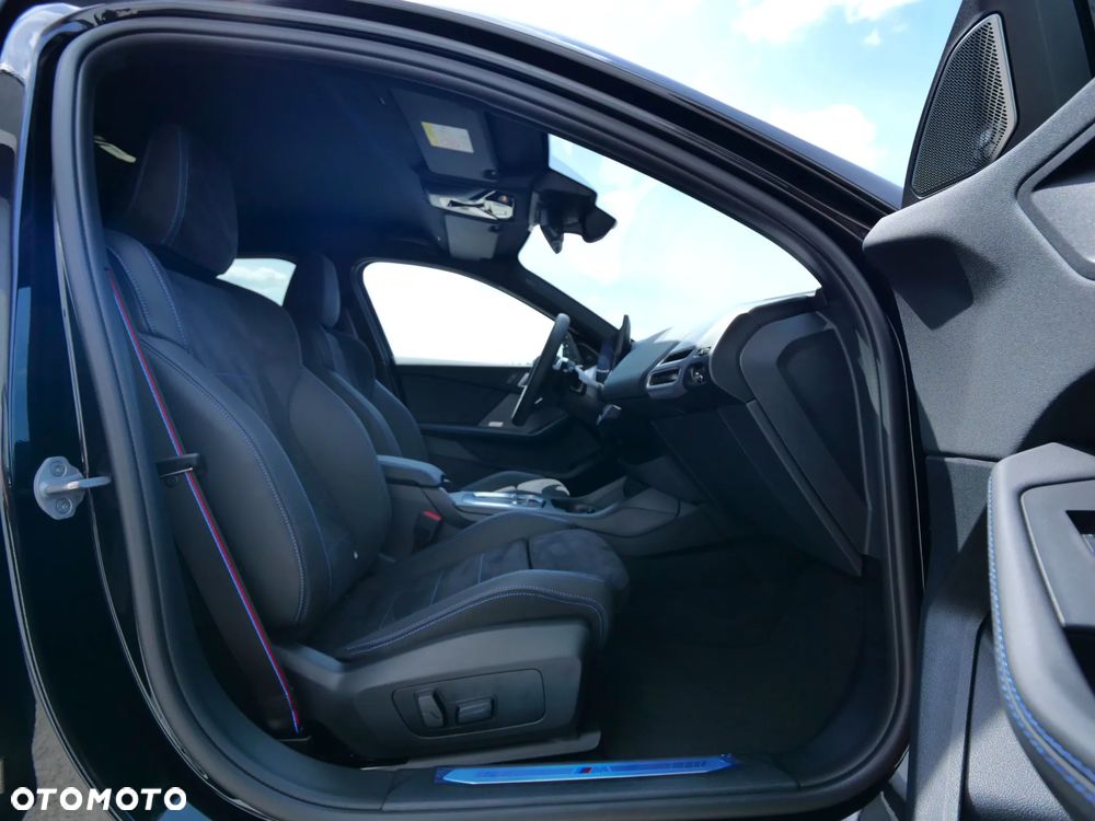 BMW Seria 1 123 mHEV xDrive - 39