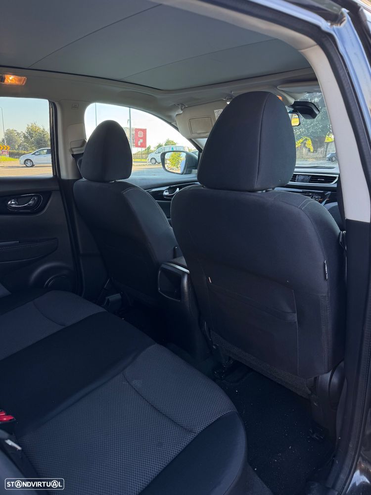 Nissan Qashqai 1.5 dCi N-Tec - 15