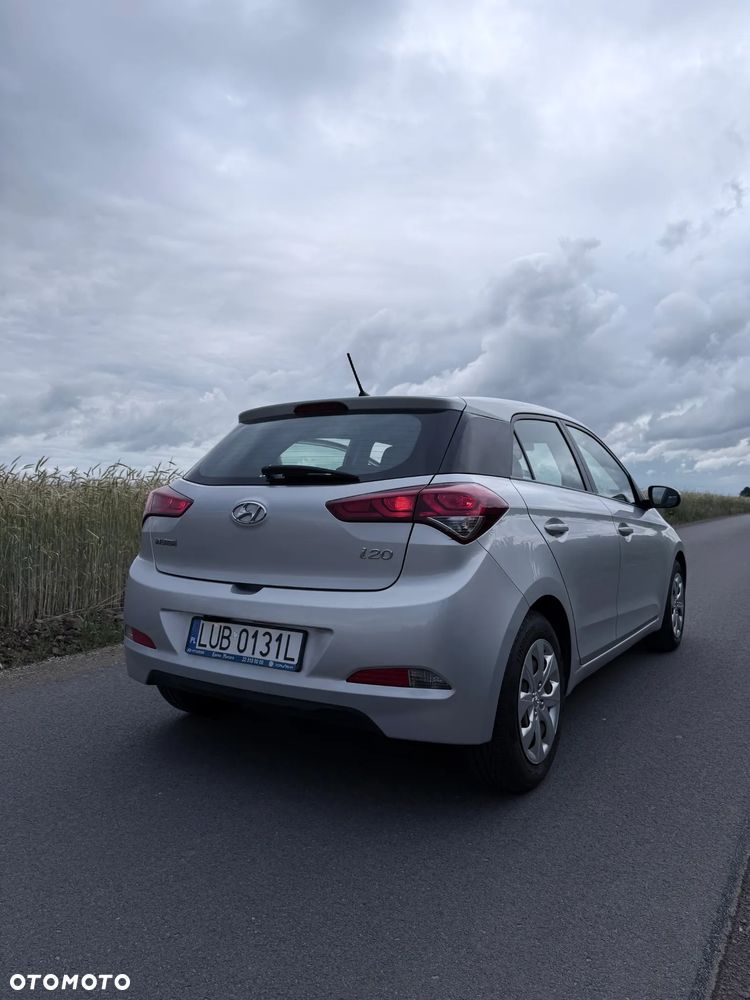 Hyundai i20 1.1 CRDi Comfort - 6