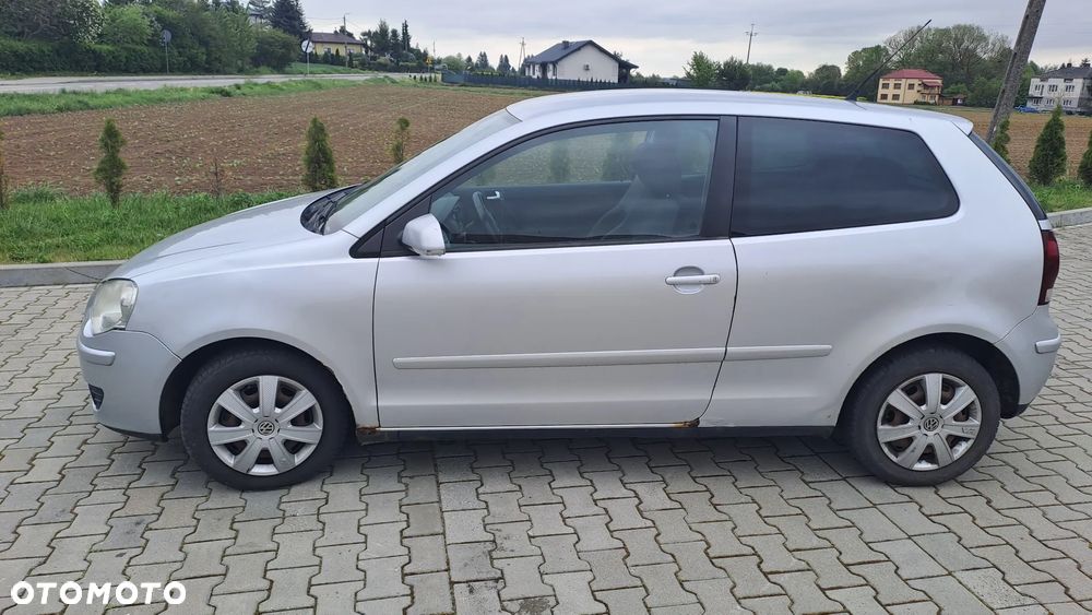 Volkswagen Polo 1.9 TDI - 4