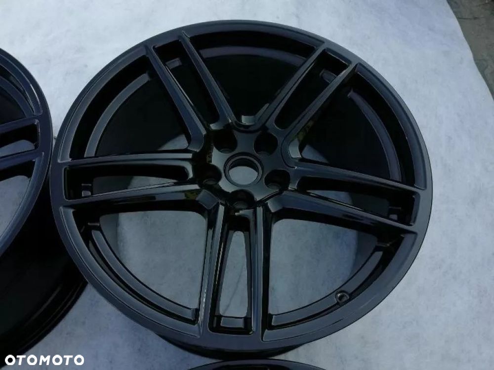 FELGI PORSCHE MACAN S /TURBO / SPIDER 20' 95B DEMO - 3