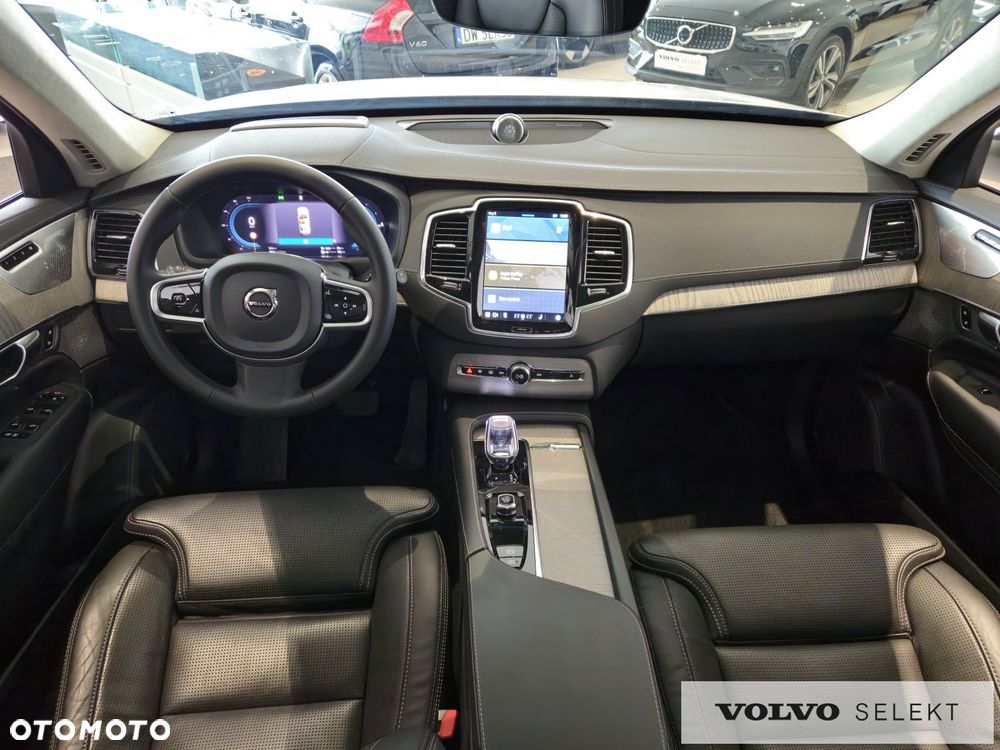 Volvo XC 90 - 18