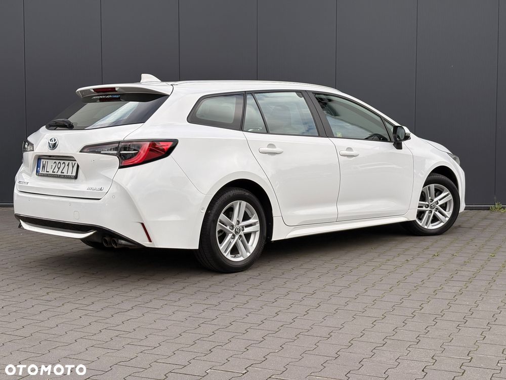 Toyota Corolla 2.0 Hybrid Comfort - 4