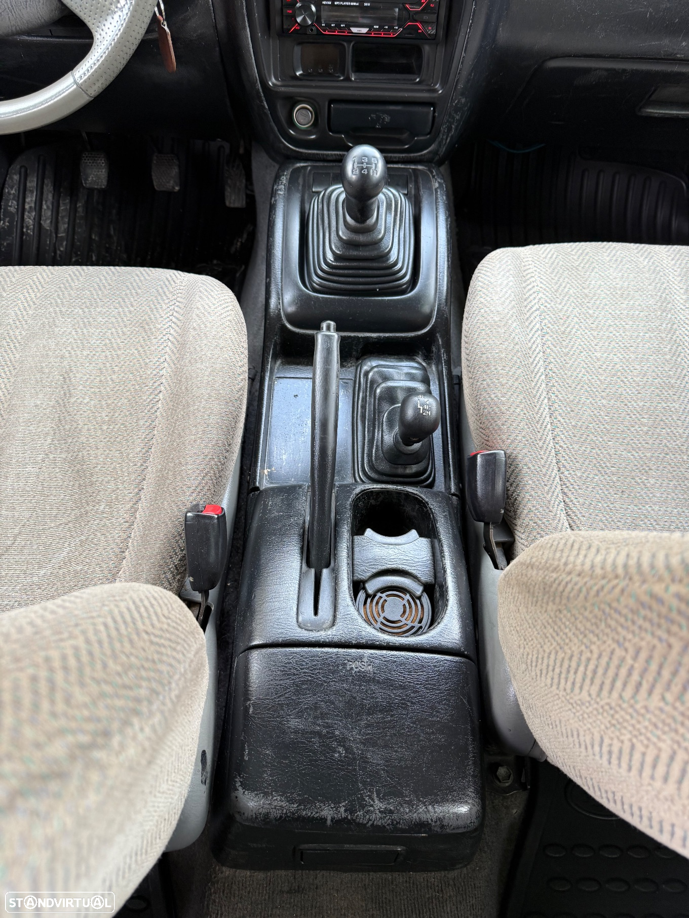 Suzuki Grand Vitara Metal Top 2.0 TDi - 21