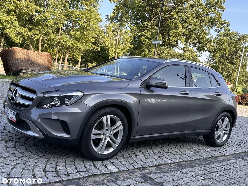 Mercedes-Benz GLA 200 7G-DCT