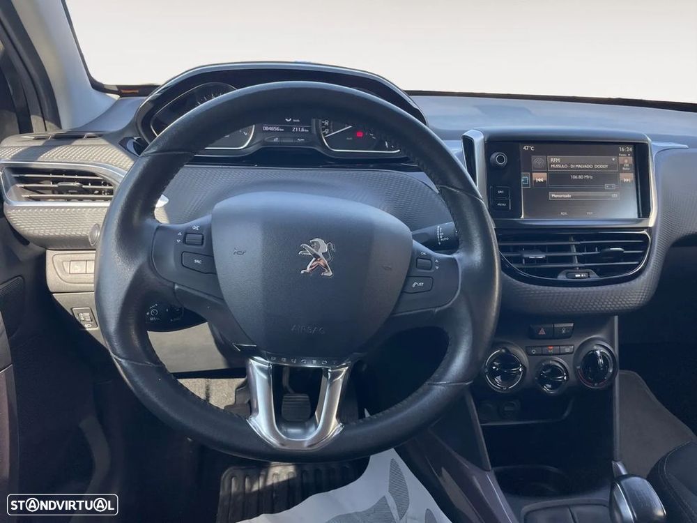 Peugeot 2008 1.2 PureTech Style - 13