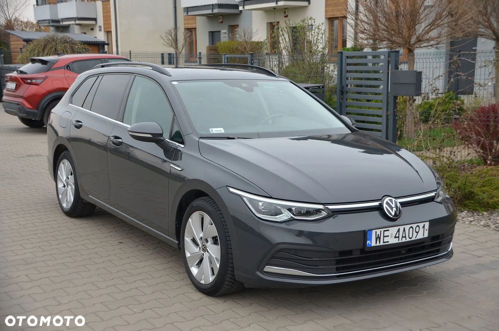 Volkswagen Golf 1.5 eTSI EVO Style DSG - 4