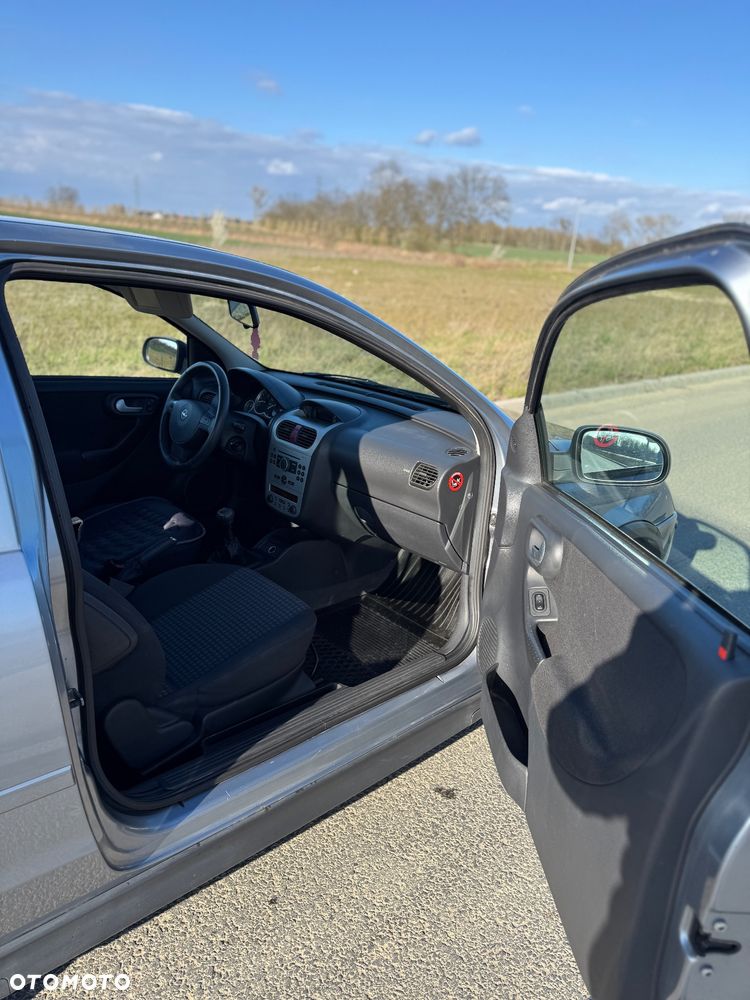 Opel Corsa 1.0 12V Cosmo - 6