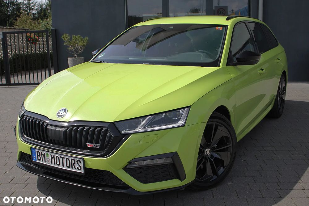 Skoda Octavia 2.0 TDI DSG RS - 1