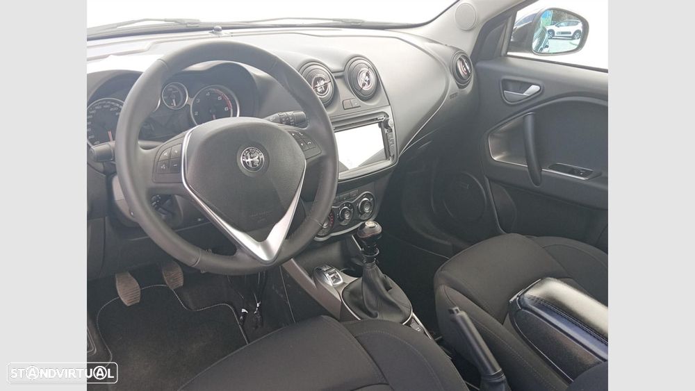 Alfa Romeo MiTo 1.3 JTDM - 14