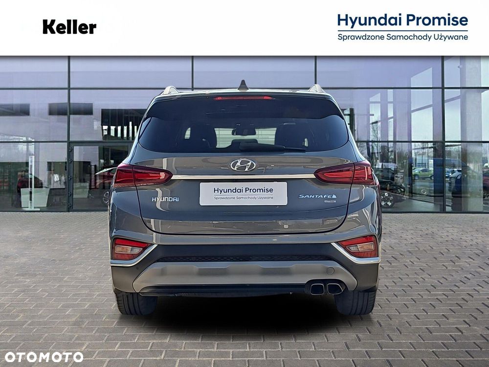 Hyundai Santa Fe - 5