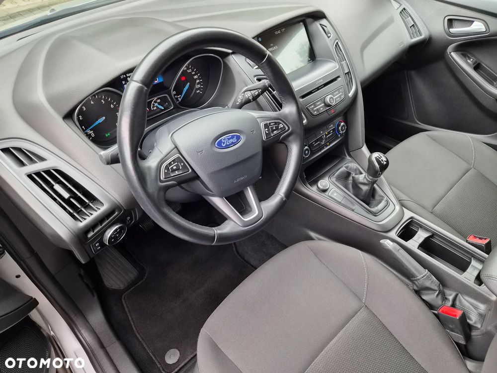 Ford Focus 1.0 EcoBoost 99g Edition Start - 11