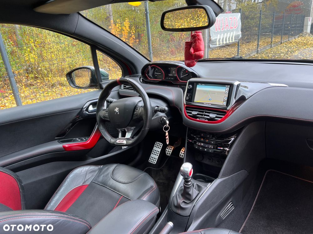 Peugeot 208 1.6 THP GTi - 18