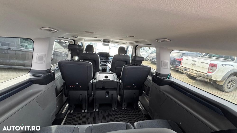 Ford Tourneo Custom Bus 320 2.0 EcoBlue 170 CP L2H1 Active Aut. - 15