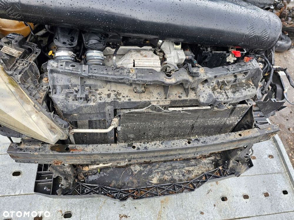 PAS PRZEDNI CHŁODNICA WODY KLIMATYZACJI WENTYLATOR PEUGEOT 207 07 1.6THP - 6
