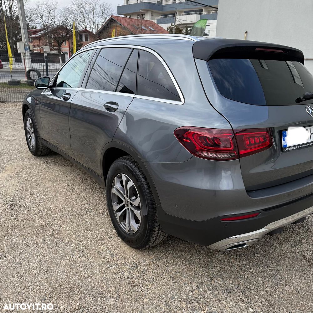 Mercedes-Benz GLC 300 d 4MATIC 9G-TRONIC - 8