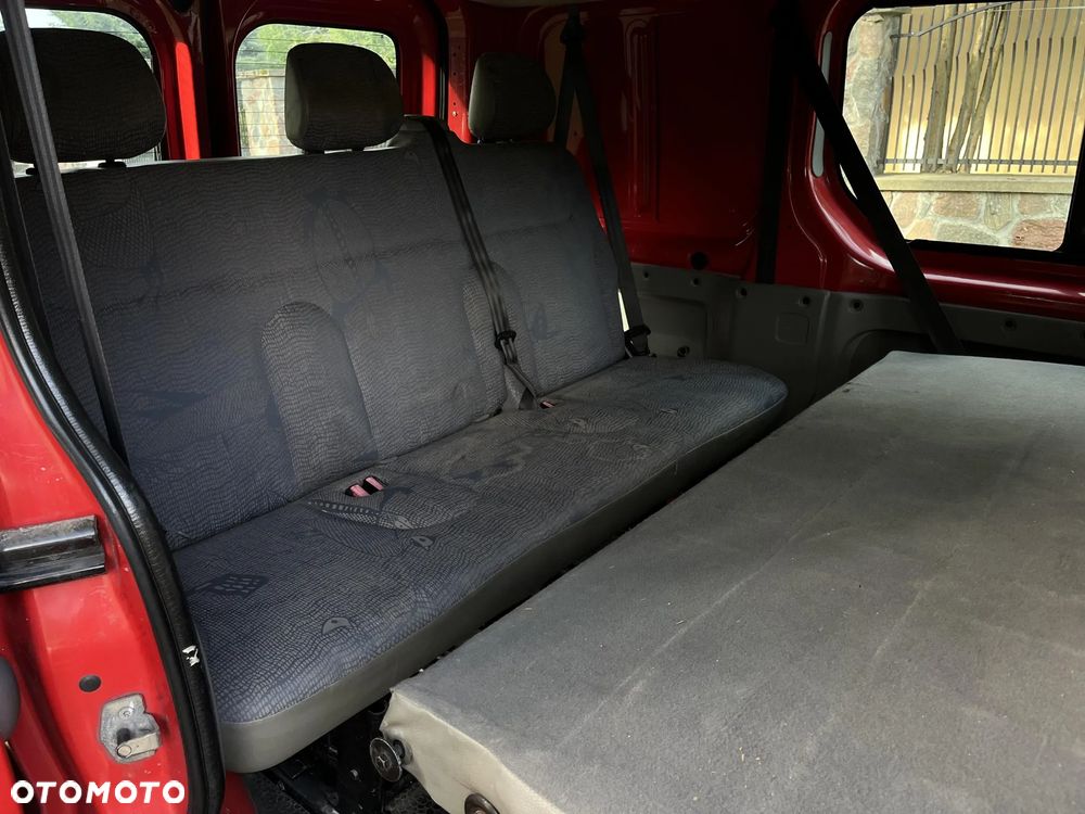 Opel Vivaro - 19