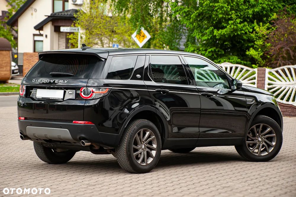 Land Rover Discovery Sport - 40