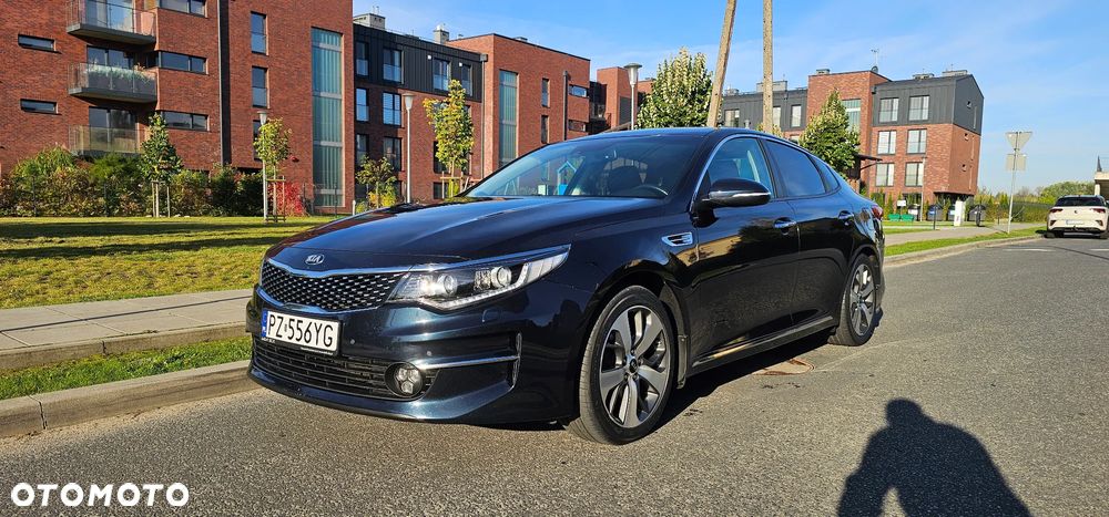 Kia Optima - 1