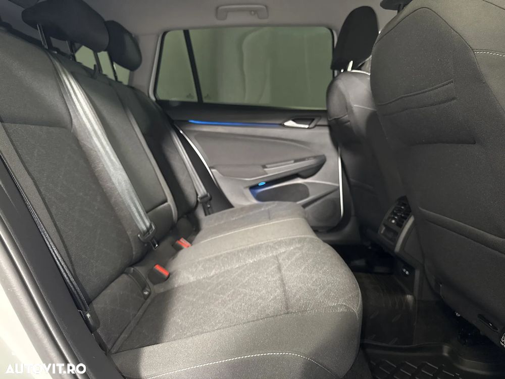 Volkswagen Golf - 13