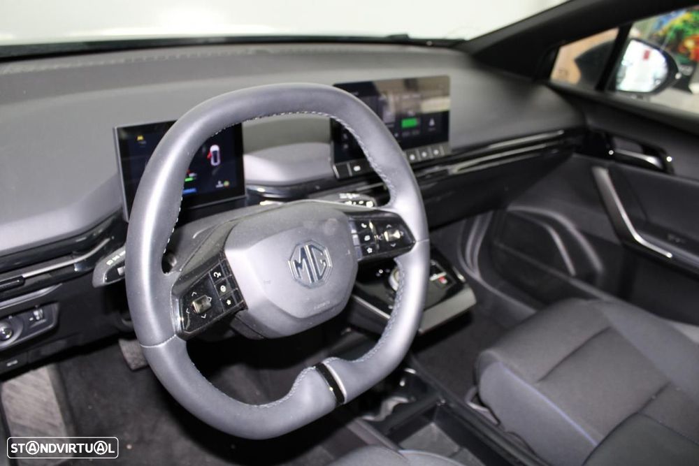 MG MG4 64 kWh Comfort - 13