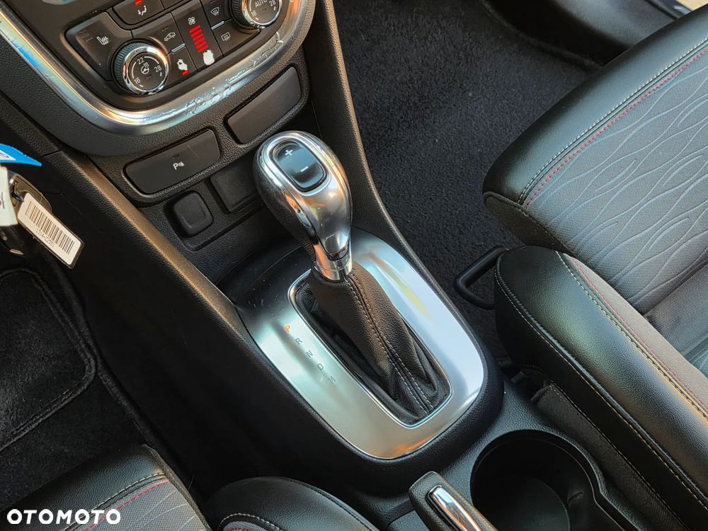 Opel Mokka 1.4 Turbo Automatik Color Edition - 32