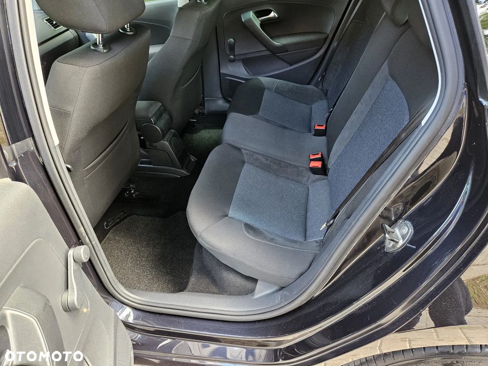Volkswagen Polo - 15