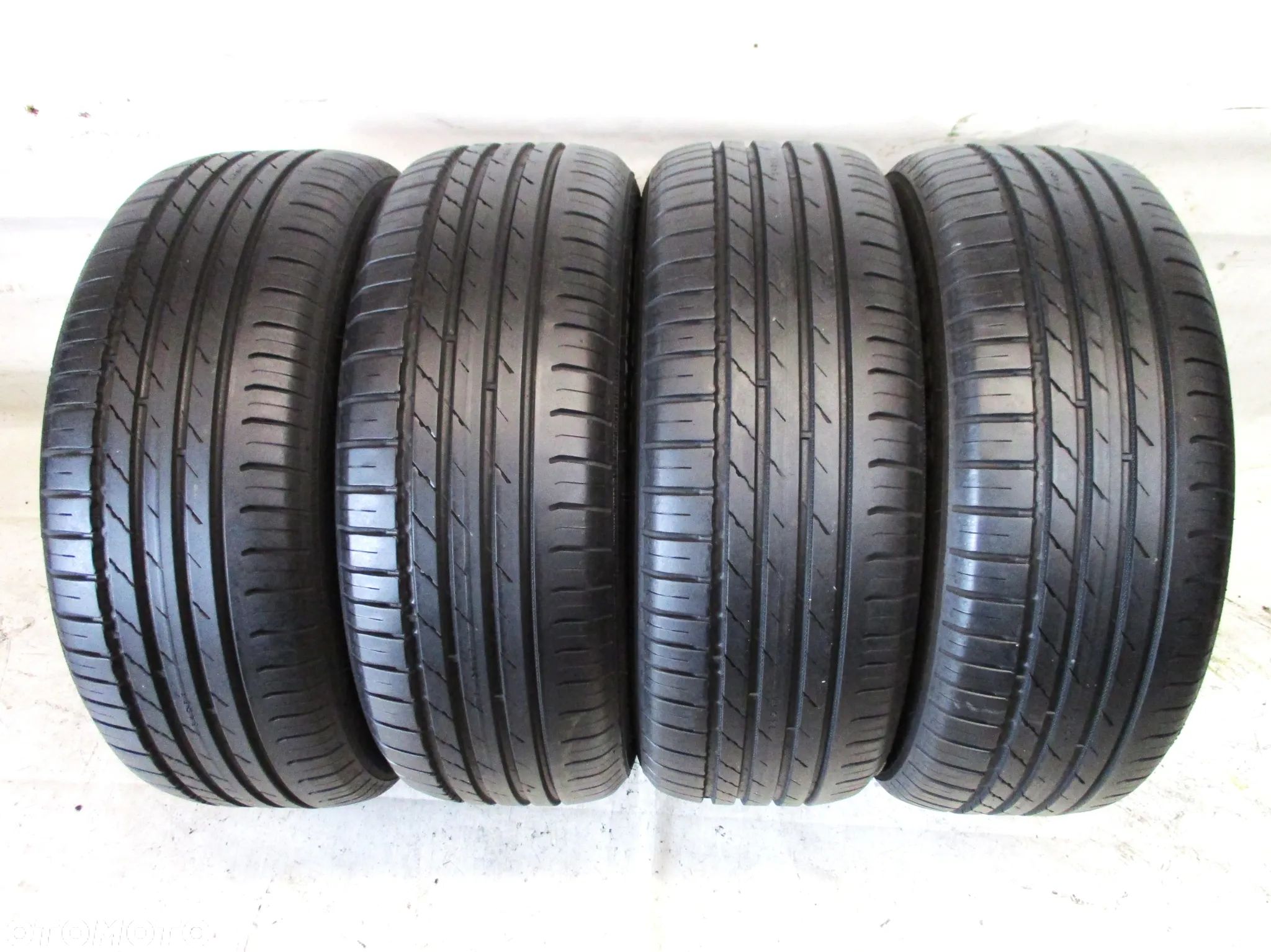 OPONY 205 60 15 91V NOKIAN - LATO - 1