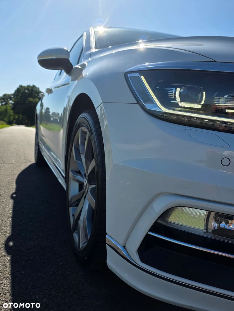 Volkswagen Passat 2.0 TDI SCR DSG Highline - 19