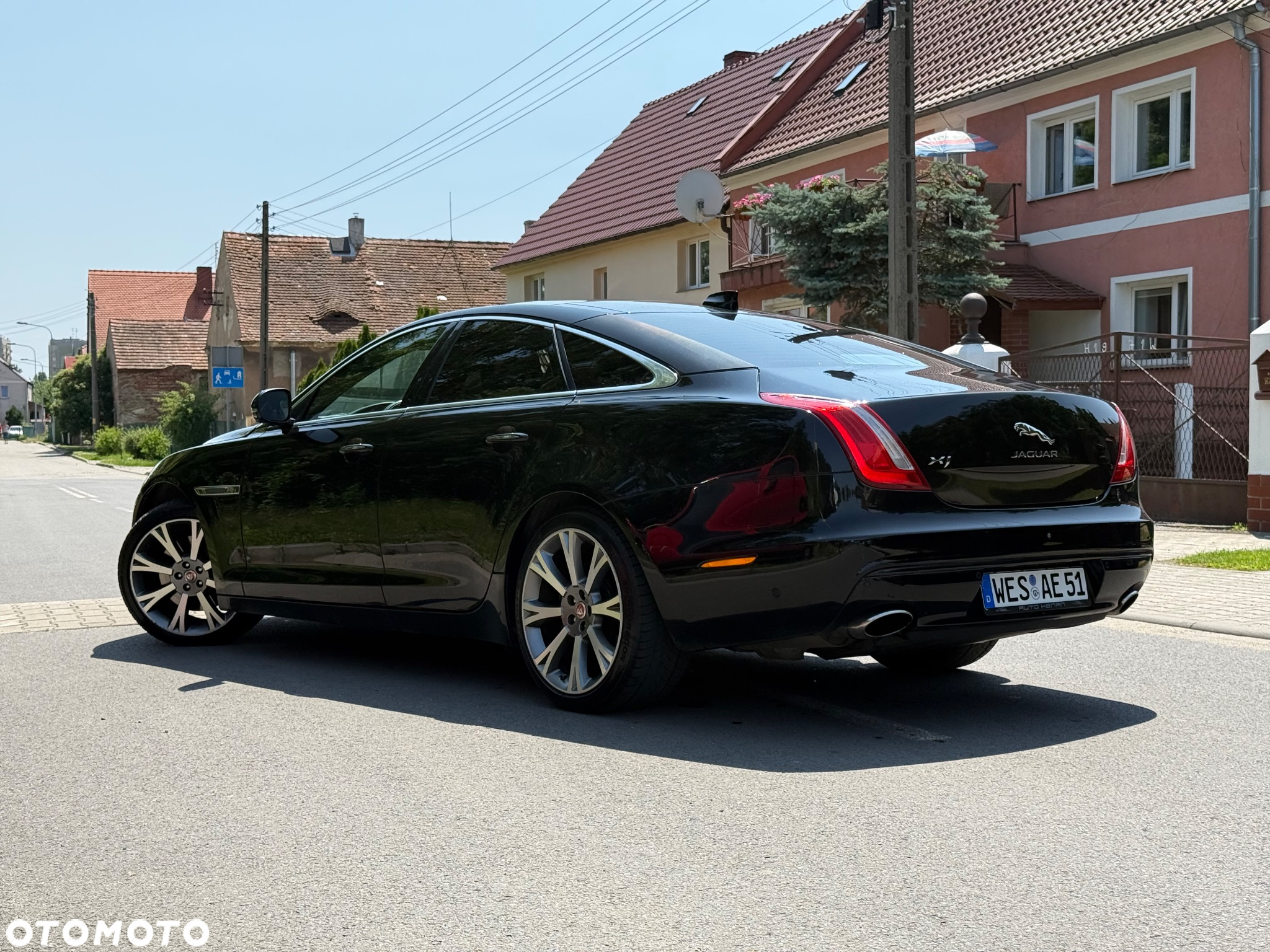 Jaguar XJ 3.0 V6 Diesel Portfolio - 11