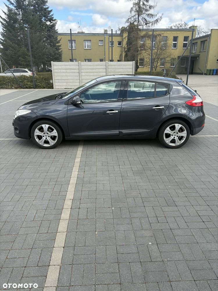 Renault Megane dCi 130 FAP Dynamique - 4