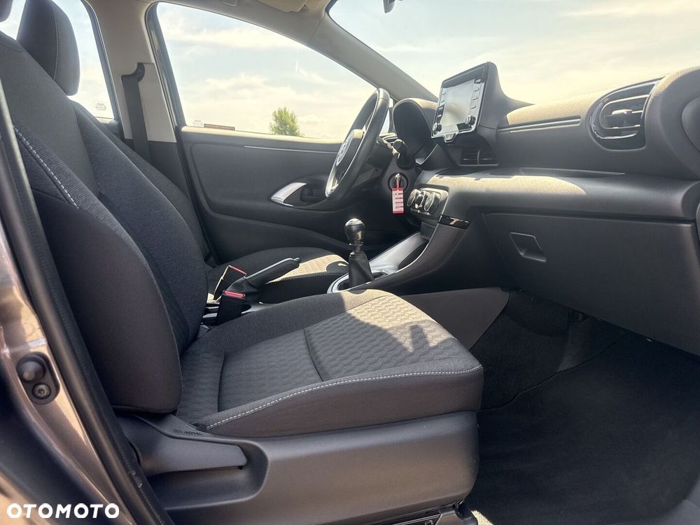 Toyota Yaris - 9