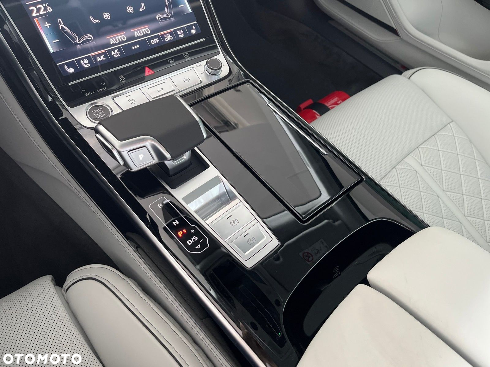 Audi A8 - 16