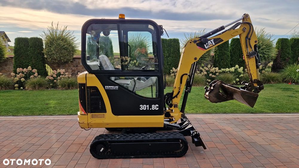 Caterpillar 301.8 C - 7