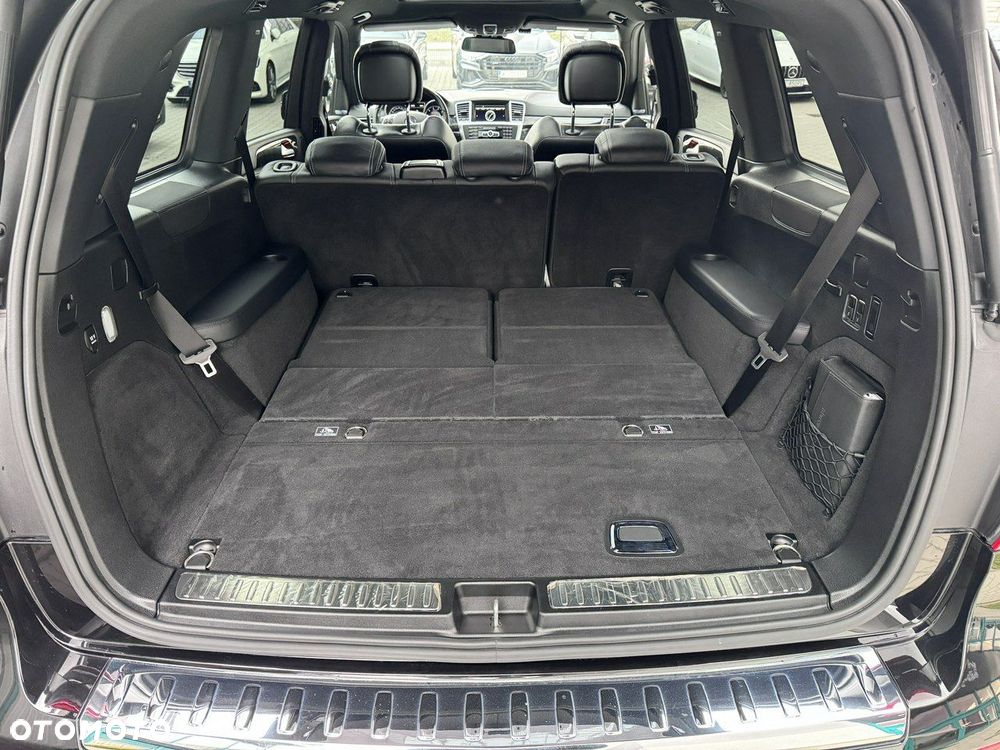 Mercedes-Benz GL - 18