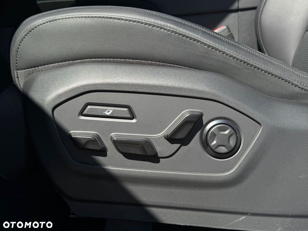 Hyundai Santa Fe 1.6 T-GDI HEV Calligraphy 4WD 6os - 25