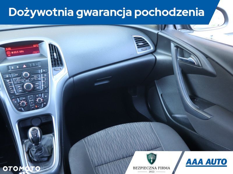 Opel Astra - 10