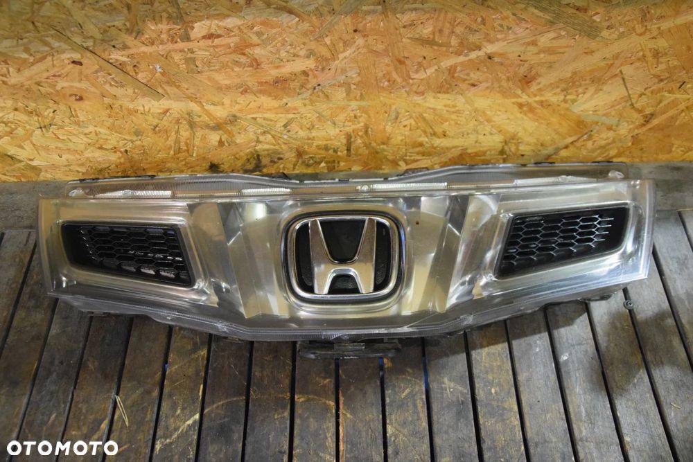 Honda Civic VIII UFO 08-11 LIFT Grill Atrapa chłodnicy Akwarium oryginał do poprawek 71120-SMG-E611-M1 - 3