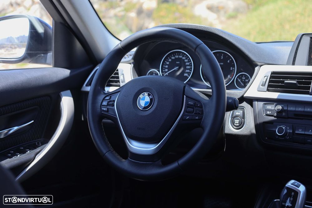 BMW 320 d ED Line Luxury Auto - 14